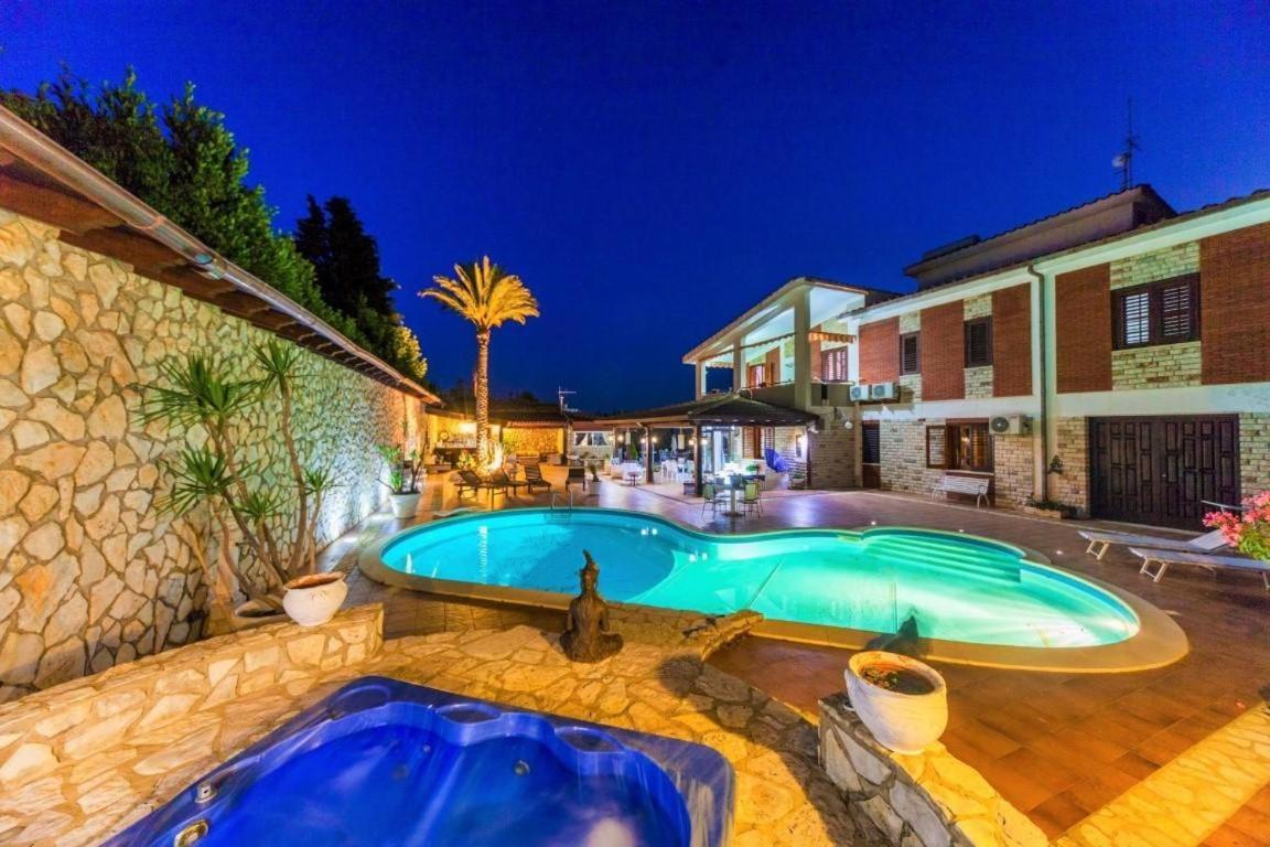 Villa Aversa Кастелламмаре-дель-Гольфо Екстер'єр фото